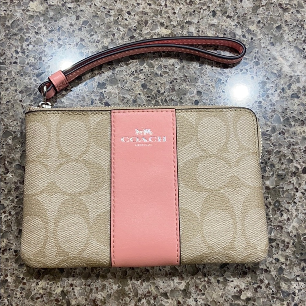 Coach Corner Zip Wristlet